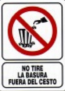 no fuera del cesto