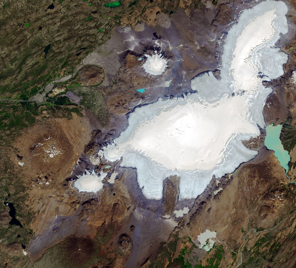 Islandia-2019_Islandia-1986_Joshua Stevens_NASA_Earth_Observatory_images