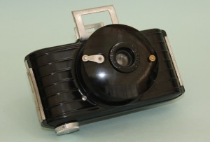 1936 - 1942 Bullet Camera (Plastic) 2