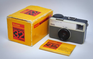 Kodak Instamatic 32 2