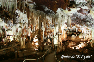 CUEVAS DEL AGUILA