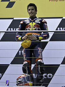 Marc Márquez en el podio en la categoria de 125c.c.