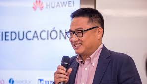 Huawei defiende equidad y diversidad en la educación: “Hay que preparar a los estudiantes para su futuro, no para nuestro pasado”