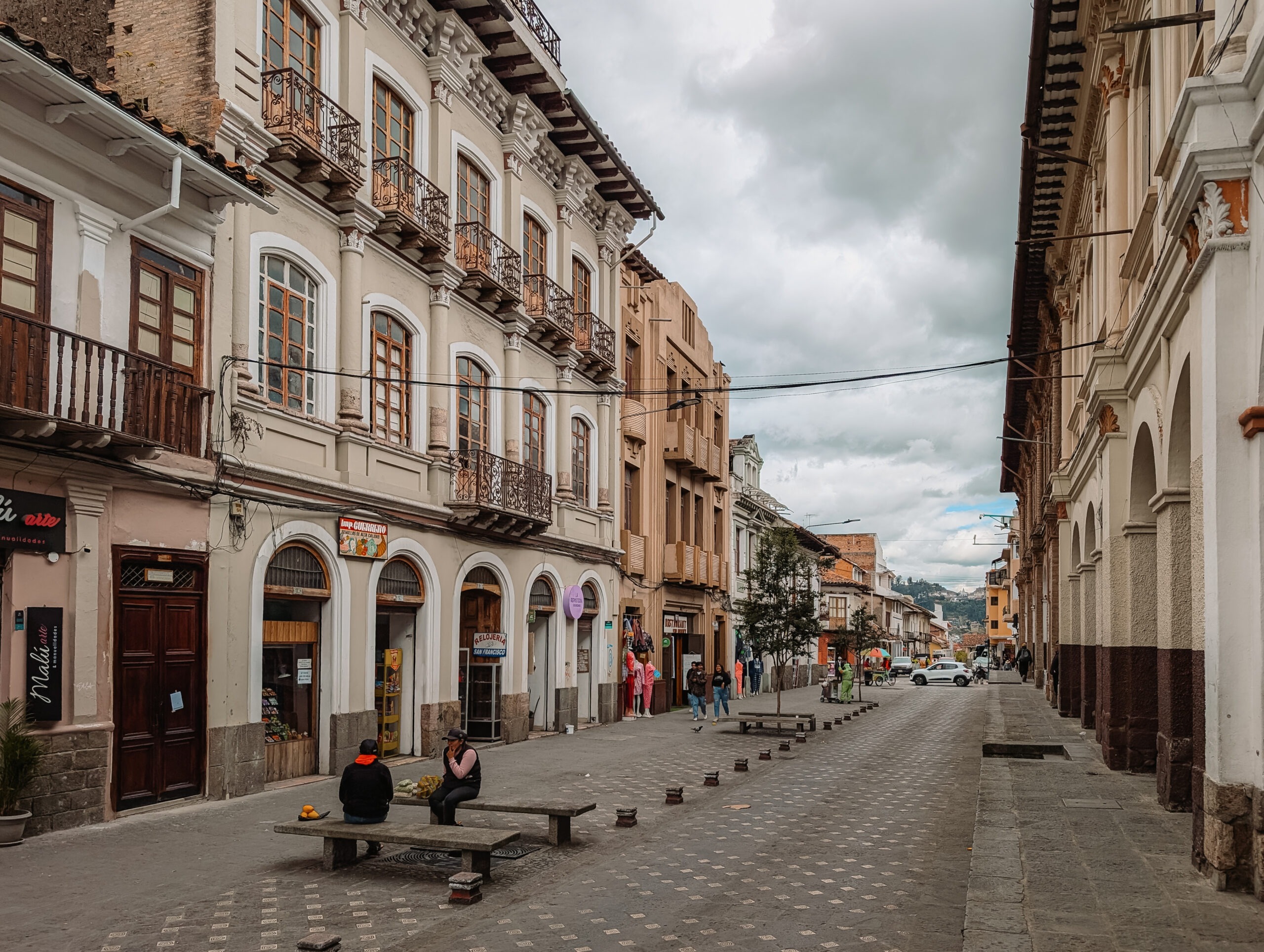 Departamentos económicos en venta en Cuenca opciones asequibles para tu primer hogar con comodidad y potencial de inversión