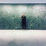 "No hay música sin la perfección del silencio". Tiza sobre pizarra. 285 x 630 cm. 2019