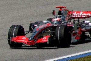 800px-fernando_alonso_2007