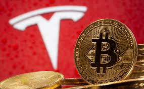 El bitcoin se desploma tras anunciar Musk que Tesla ya no acepta pagos con la criptomoneda