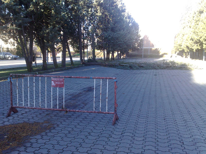parking del campus Ciudad Jardín cortado