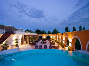 piscina-terraza-balneario-paracuellos