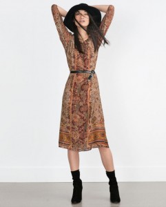 tendencia-de-zapatos-para-otono-invierno-2015-2016-Botas-look-de-zara-con-botines-de-estilo-retro-600x744